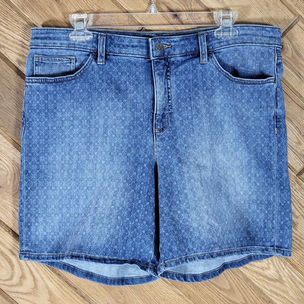 Chaps Denim Shorts Women 12 Star Print Stretch Mid Rise Medium Wash Blue Pockets